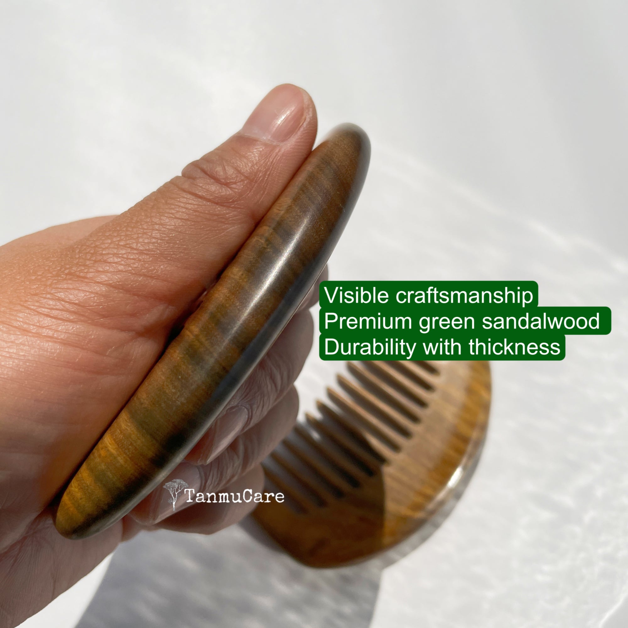 TanmuCare Wide-tooth Green Sandalwood Hair Comb (Semicircle shape)-Wavy thick short hair
