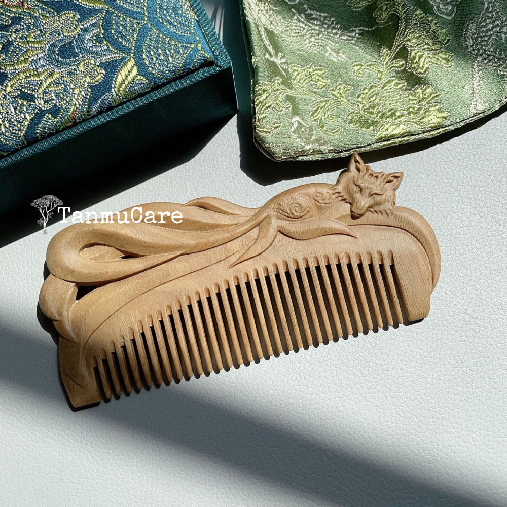 Hand-carved Sandalwood Craft Comb Natural Green Sandalwood Embossed Wooden  Comb Wooden Comb Gift,06