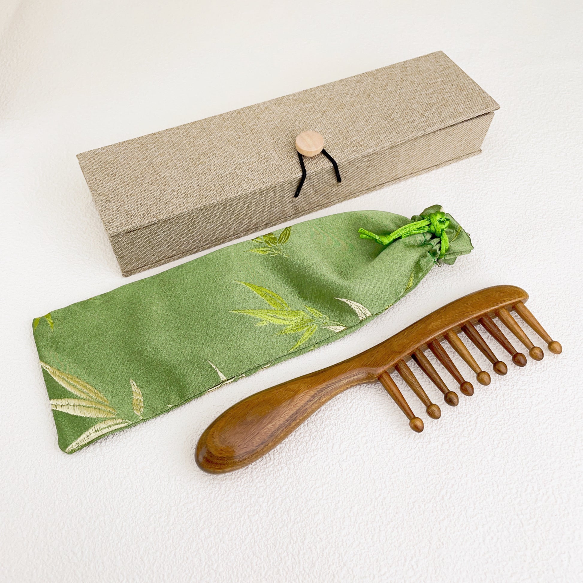 Shop Sandalwood 2-in-1 Massage Hair Comb l TanmuCare