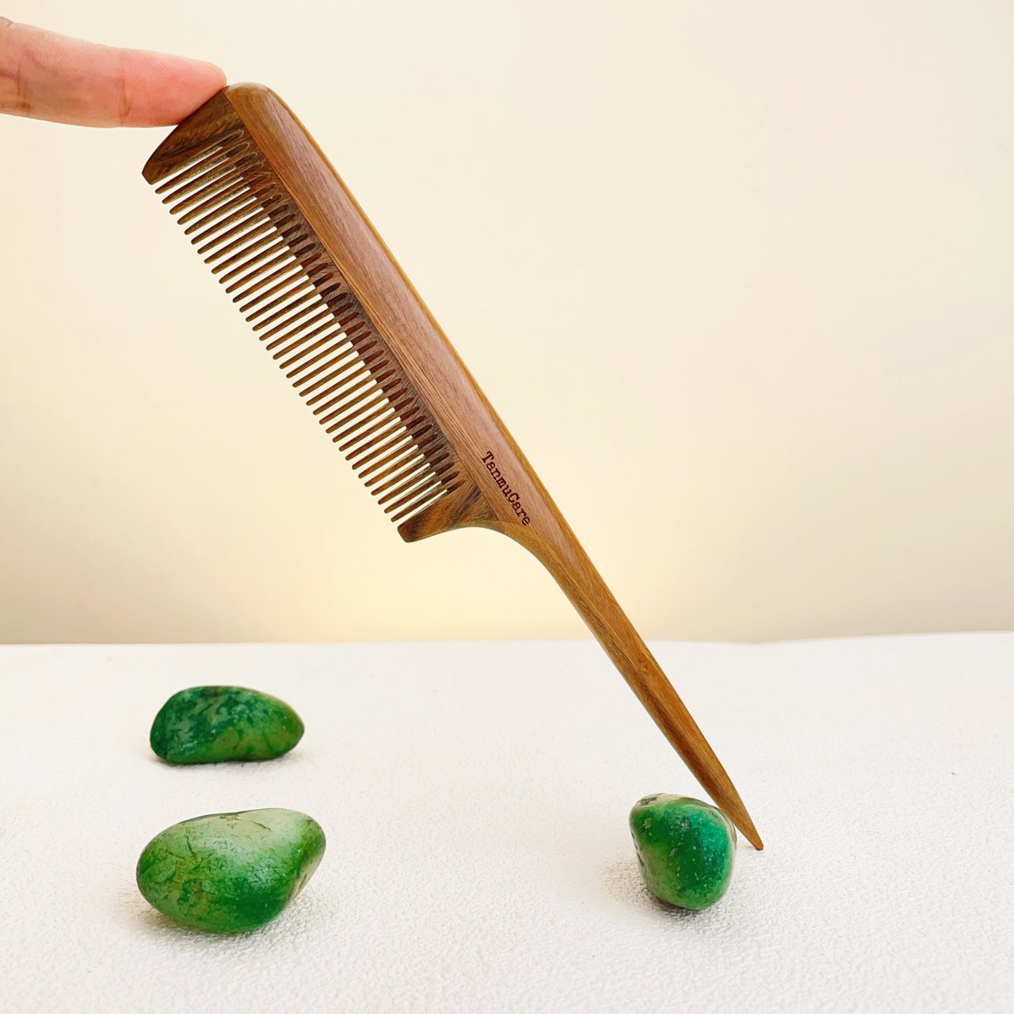 TanmuCare Green Sandalwood Rat -Tail Fine Tooth Wooden Pintail Styling Comb