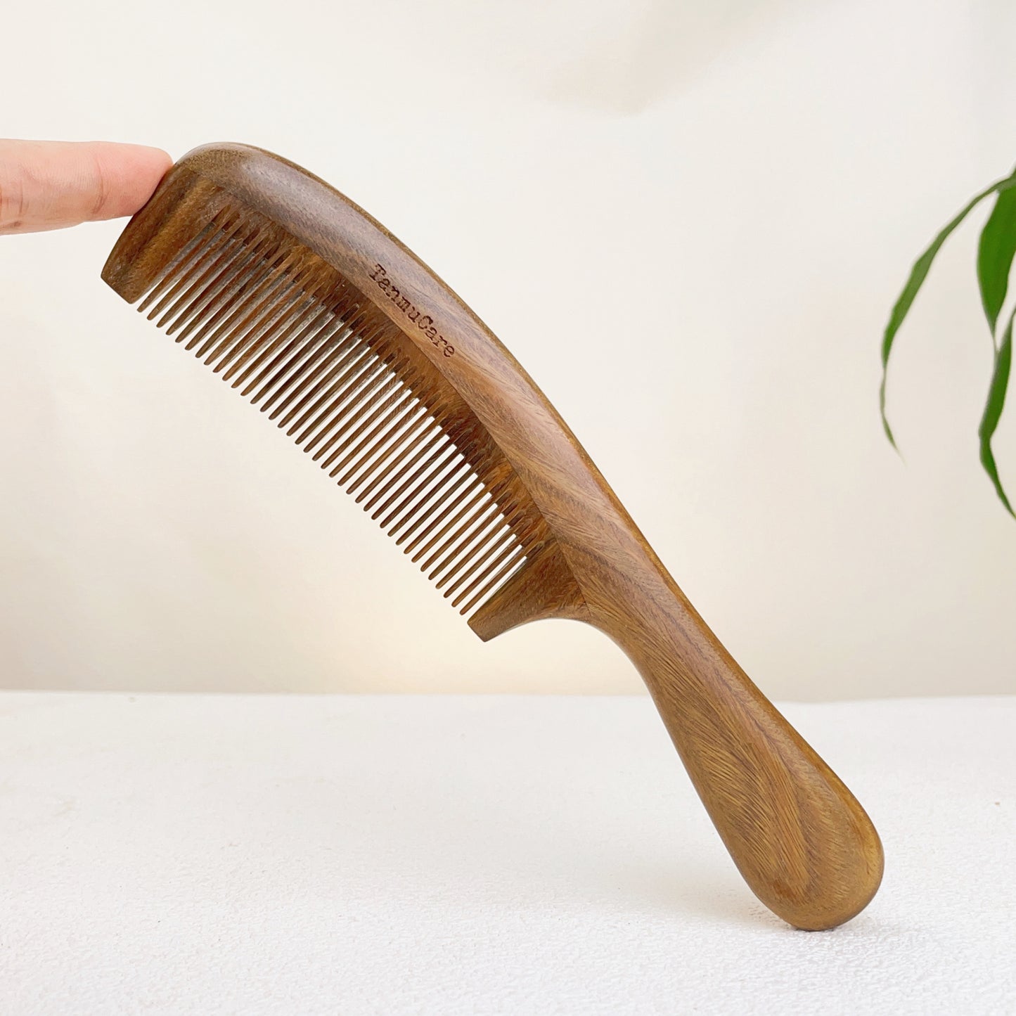 Handcrafted Green Sandalwood Hair Comb- Simple Style